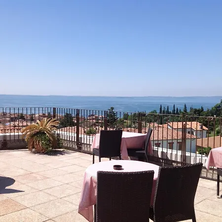 Ca' Nova ***s Hotel