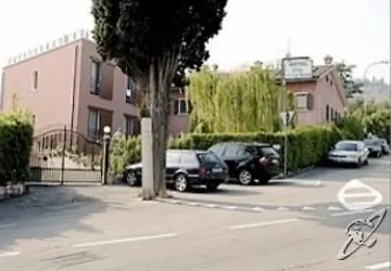 Hotel Ca' Nova ***s Garda (Verona)