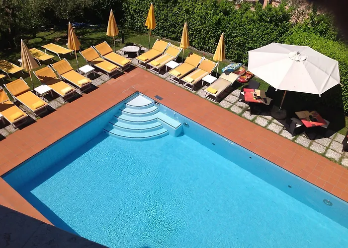 Ca' Nova ***s Hotel Garda (Verona)