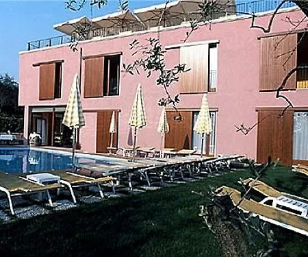 Ca' Nova ***s غارْدا