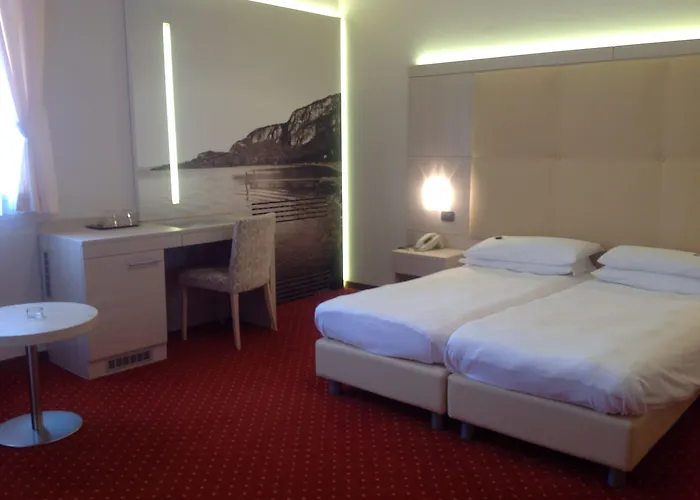 Ca' Nova ***s Hotel 3*