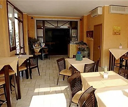 Ca' Nova ***s Garda (Verona)